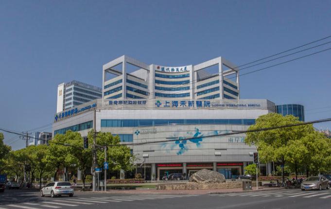 上海現代物流大廈：15層主樓+4層輔樓，甲級辦公新地標