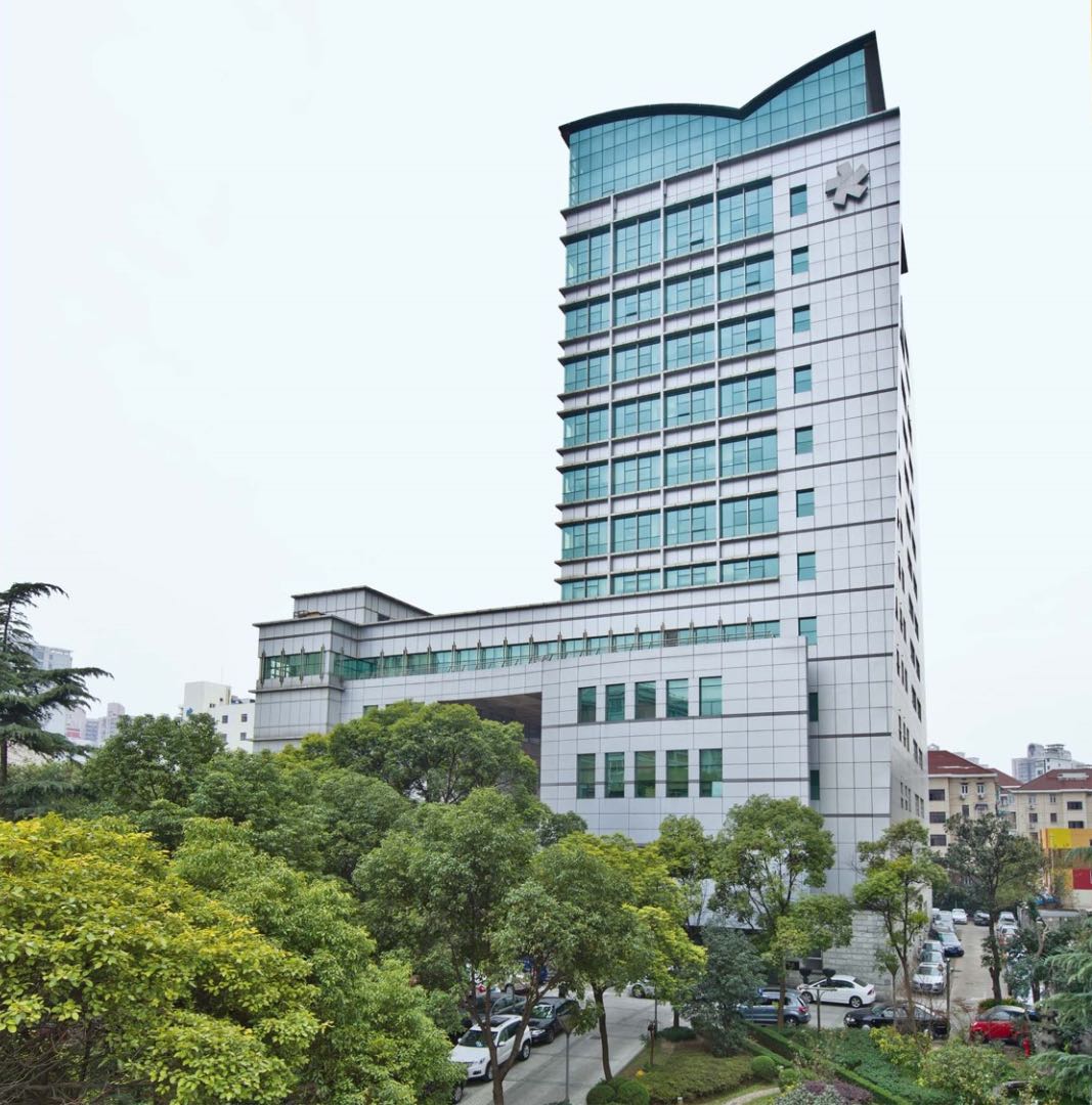 上海長寧區(qū)中山公園5-7元寫字樓招商，靈活辦公新選擇
